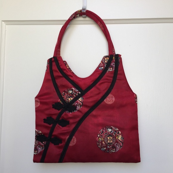 2/$10! Quirky little chinoiserie style bag - Picture 6 of 9